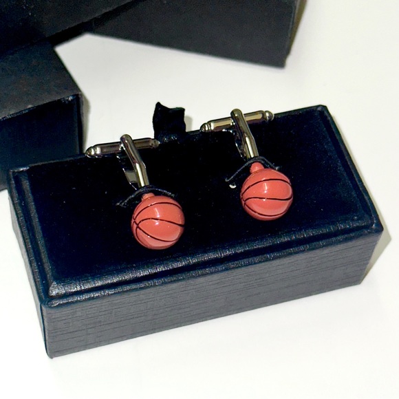 Basketball cuff links - 4 pairs - wedding jewelry accessories groom groomsmen - Picture 1 of 3